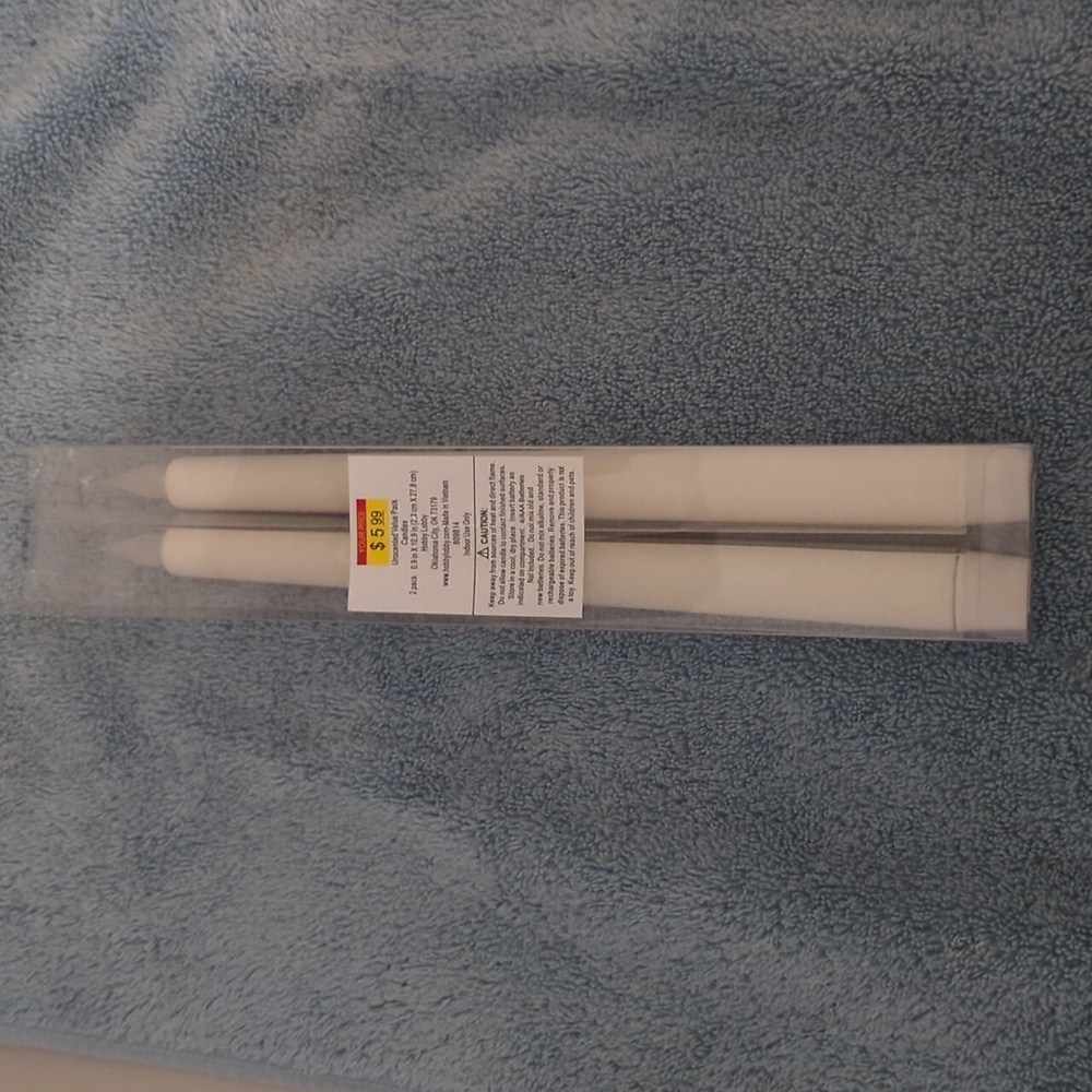 Set of 2 flameless tapers